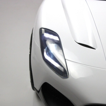Электромобиль Maserati MC20 белый, фото 12