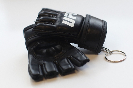 Брелок UFC (боксерская перчатка), фото 3