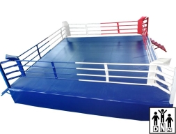 Ринг боксерский на помосте разборный (помост 5х5м, высота 1м, две лестницы, боевая зона 4х4м) DNN