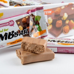 Протеиновый батончик Bombbar 60 гр., шоколад-фундук, шт., фото 2