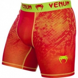 Компрессионные шорты Venum &quot;Fusion&quot; Compression Shorts - Orange Yellow, фото 1