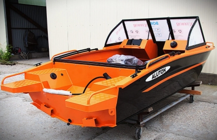 Алюминиевая лодка ALUTON 460 DC, фото 5