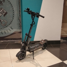 Электросамокат Syccyba R11 mini 52V 24Ah Электросамокат Syccyba R11 mini 52V 24Ah