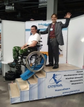 Гусеничный лестничный подъемник для инвалидной коляски Ideal Гусеничный лестничный подъемник для инвалидной коляски Ideal