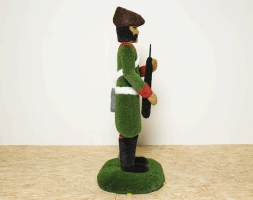 Топиари Гусар Ярополк, с ружьем - газон Eco, фото 4