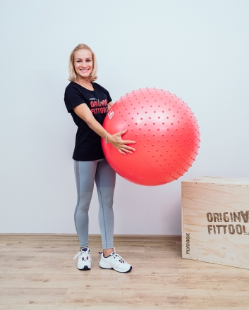 Гимнастический мяч 65 см с массажным эффектом красный, фото 5