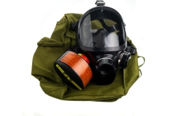 Противогаз фильтрующий БРИЗ &quot;-3301(ППФ)&quot; марки А1 с лицевой частью - 4301М(ППМ) категория 2 500103000