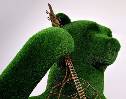 Топиари медведь с виолончелью - газон Eco, фото 3