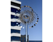 Скульптура из нержавеющей стали Пульсар Стандартный размер, 8-гранное конусовидное основание из нержавеющей стали