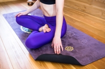 Коврик для йоги замшевый 183*68*03 см с мандалой