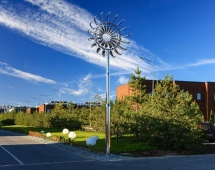 Скульптура из нержавеющей стали Океан Малый размер, трубчатое основание из нержавеющей стали