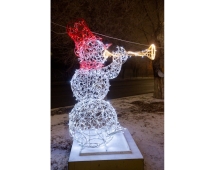 Световая фигура Снеговик-музыкант sn004 (инструмент на выбор)