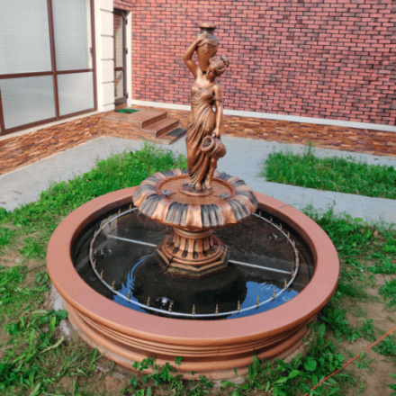 Фонтан Королевский и Девушка с кувшинами, фото 3