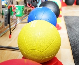 Тренировочный мяч 1 кг, фото 3