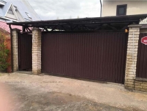 Односкатный навес на четырех опорах