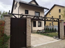 Односкатный навес на четырех опорах