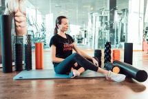 Цилиндр массажный черный Цилиндр массажный черный