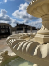 Фонтан Дворцовый классический бежевый Фонтан Дворцовый классический бежевый