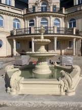 Фонтан Дворцовый классический бежевый Фонтан Дворцовый классический бежевый