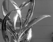 Скульптура из нержавеющей стали Ирис Стандартный размер