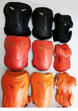 Защита для роликов М YD-0176 красная, фото 1