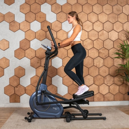 Эллиптический тренажер домашний CARBON FITNESS E70, фото 23