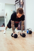 Гантель 32,5 кг гексагональная Гантель 32,5 кг гексагональная