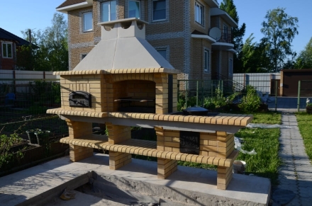 Печь Аристократ 750 Прямоугольный кирпич желтый, фото 1