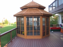 Закрытая беседка Гранат