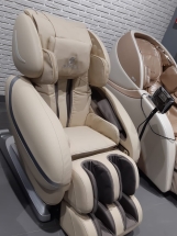 Массажное кресло Ergonova FullBody Stretch Edition Массажное кресло Ergonova FullBody Stretch Edition