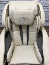 Массажное кресло Ergonova FullBody Stretch Edition Массажное кресло Ergonova FullBody Stretch Edition