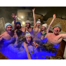 Сибирский банный чан "Добрыня Никитич" на подставке + печь 1850 мм опора - нерж. сталь Сибирский банный чан "Добрыня Никитич" на подставке + печь 1850 мм опора - нерж. сталь