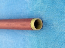 Поручень для хореографического станка, фиберглассовый, ошпоненный красным деревом, без лака.