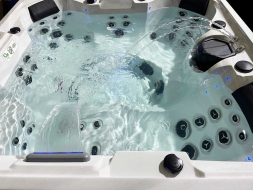 Уличный джакузи с подогревом Jazzi Pool 329A1 Capri, фото 7