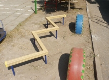 Бревно деревянное изогнутое S702 