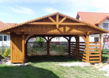 Деревянный навес для авто с хозблоком ПОЛЕСЬЕ Несущий каркас , фото 1