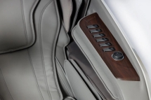 Массажное кресло MAO Legend Grey