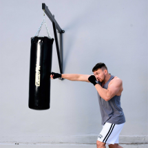 Мешок боксерский Profi-fit, размер 920х250мм, вес 30кг (рез.крошка)