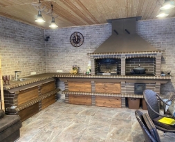 Печь Аристократ 7304 Радиальный кирпич коричневый, фото 1