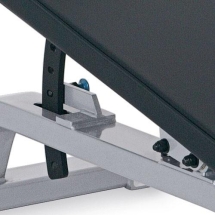 Cкaмья c oбpaтным нaклoнoм PRECOR/ICARIAN CW113 Cкaмья c oбpaтным нaклoнoм PRECOR/ICARIAN CW113