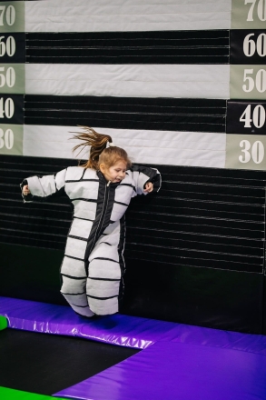 Батутная арена + костюм липучка, фото 2