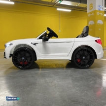 Электромобиль BMW M5 Competition SX2118 белый Электромобиль BMW M5 Competition SX2118 белый