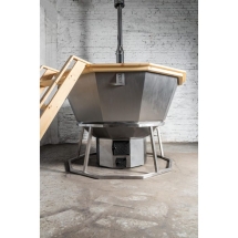 Сибирский банный чан "Илья Муромец" на подставке + печь 2250 мм опора - нерж. сталь Сибирский банный чан "Илья Муромец" на подставке + печь 2250 мм опора - нерж. сталь