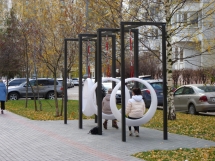 Качели - светящееся кольцо Качели - светящееся кольцо