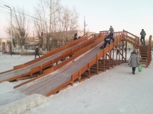 Зимняя деревянная горка "Snow Fox 4 ската"