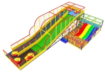 Тюбинговая горка с сухим бассейном Тюбинговая горка с сухим бассейном