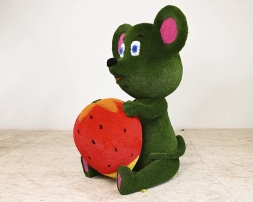 Топиари Мышка с клубничкой, h=190 см - газон Eco, фото 3