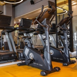 Велотренажер горизонтальный с генератором профессиональный BRONZE GYM R1000M PRO TURBO (new), фото 7 Велотренажер горизонтальный с генератором профессиональный BRONZE GYM R1000M PRO TURBO (new), фото 7