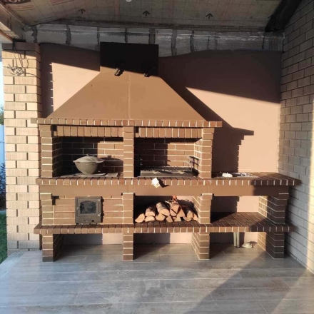 Печь Аристократ 730 Прямоугольный кирпич желтый, фото 1