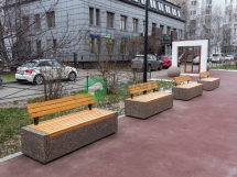 Скамейка бетонная «Бокс» с настилом и спинкой